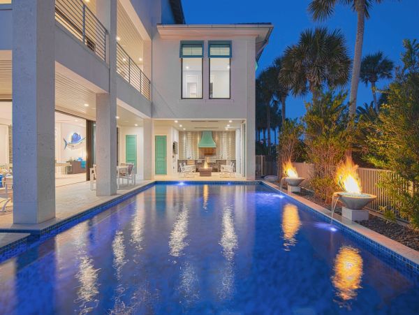 Destin Luxury Vacation Beach Home Views  Gulf Steps to Beach