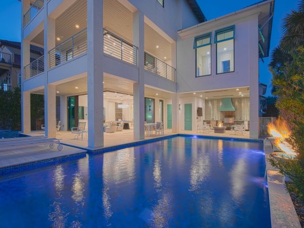 Destin Luxury Vacation Beach Home Views  Gulf Steps to Beach