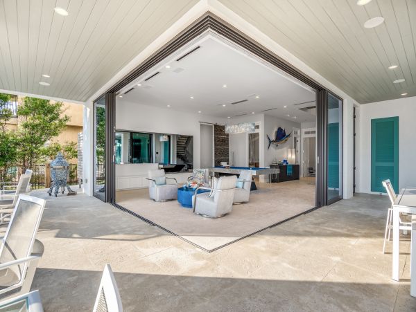 Destin Luxury Vacation Beach Home Views  Gulf Steps to Beach