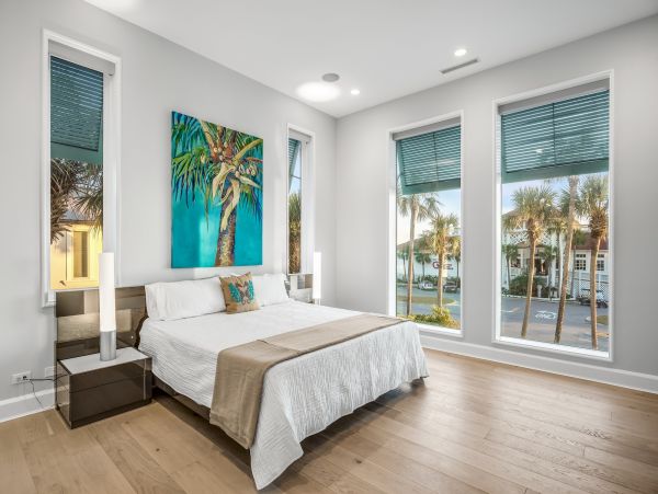 Destin Luxury Vacation Beach Home Views  Gulf Steps to Beach