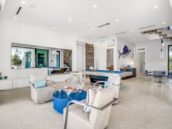 Destin Luxury Vacation Beach Home Views  Gulf Steps to Beach
