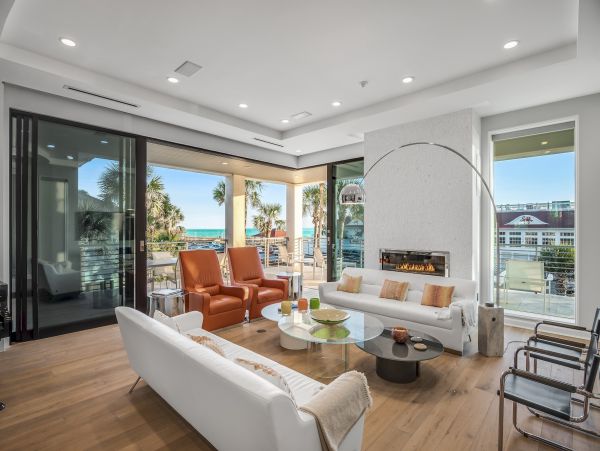 Destin Luxury Vacation Beach Home Views  Gulf Steps to Beach