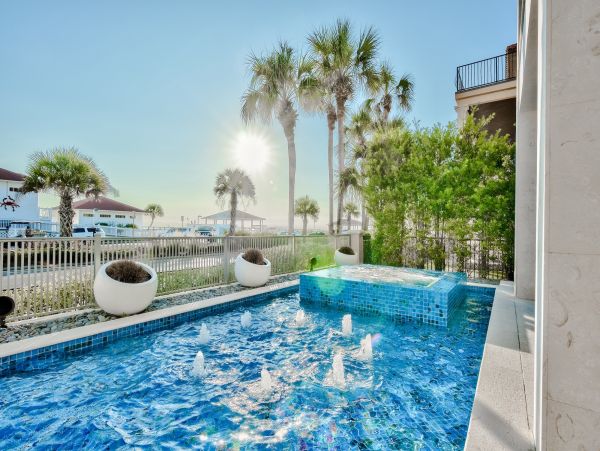 Destin Luxury Vacation Beach Home Views  Gulf Steps to Beach