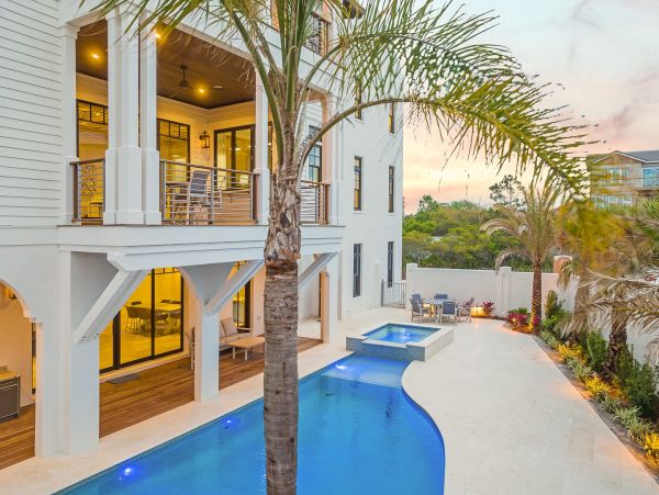 Luxurious Seagrove Beach Coastal Retreat with Gulf Views & Private Beach Access