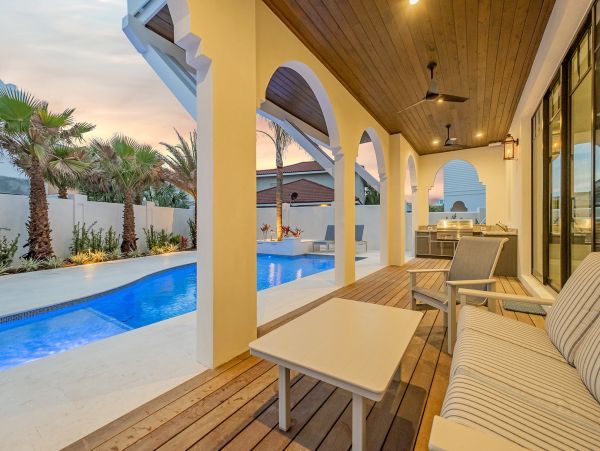 Luxurious Seagrove Beach Coastal Retreat with Gulf Views & Private Beach Access