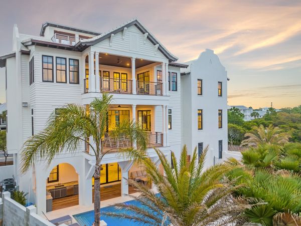 Luxurious Seagrove Beach Coastal Retreat with Gulf Views & Private Beach Access