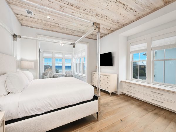 Luxurious Seagrove Beach Coastal Retreat with Gulf Views & Private Beach Access