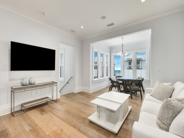 Luxurious Seagrove Beach Coastal Retreat with Gulf Views & Private Beach Access