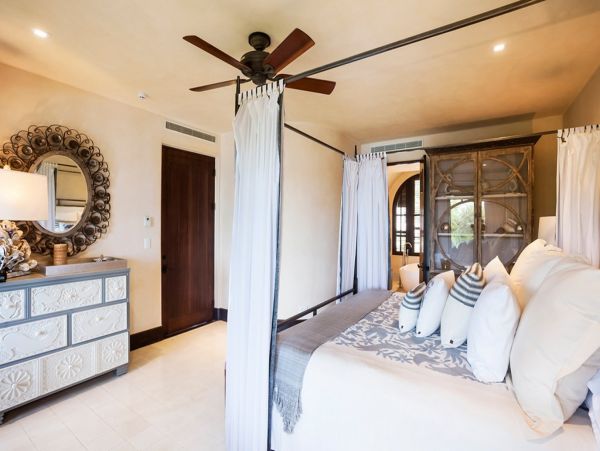 Las Catalinas Home 1005783