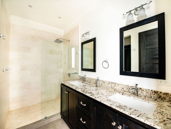 PRIVATE POOL, STEPS FROM BEACH, RESORT LUXURIES