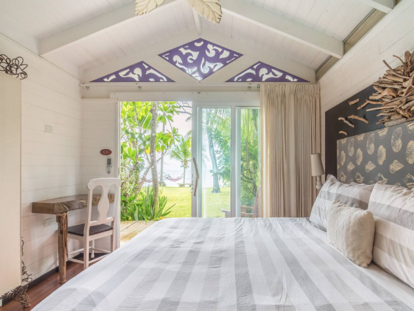 Oceanfront Luxury Villa with Private Pool Steps to the Beach