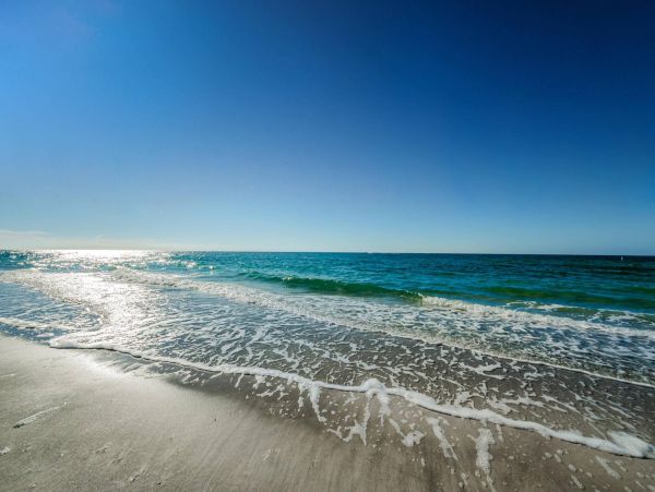 Beach Front 4 Bedroom Vacation Townhome in Belleair Beach