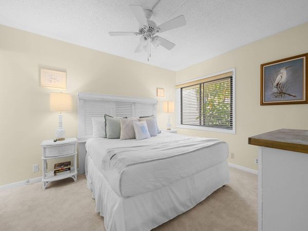 Beach Front 4 Bedroom Vacation Townhome in Belleair Beach