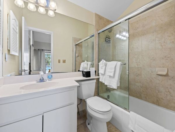 Beach Front 4 Bedroom Vacation Townhome in Belleair Beach