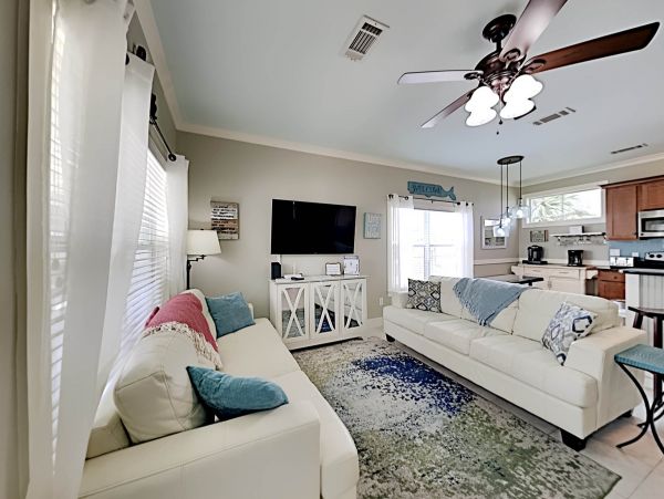 Miramar Beach 4 Bedrooms Vacation Home - Steps from Beach