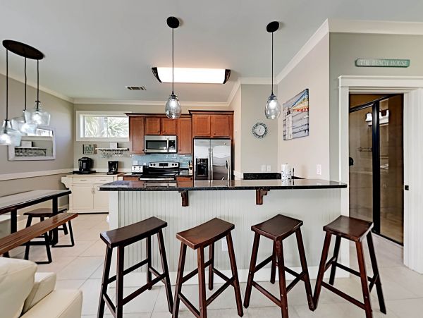Miramar Beach 4 Bedrooms Vacation Home - Steps from Beach