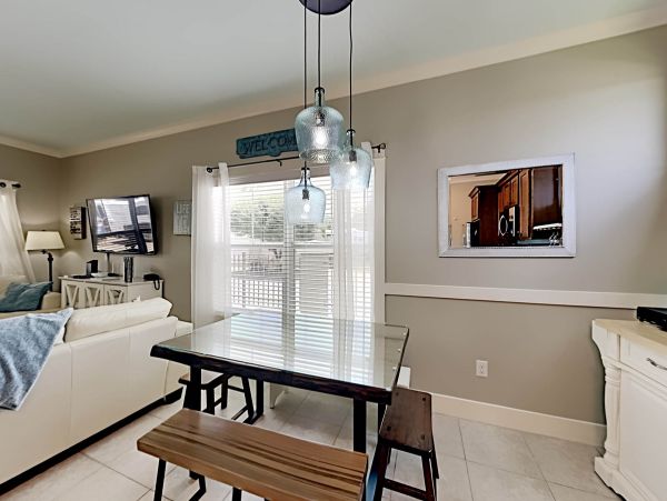 Miramar Beach 4 Bedrooms Vacation Home - Steps from Beach