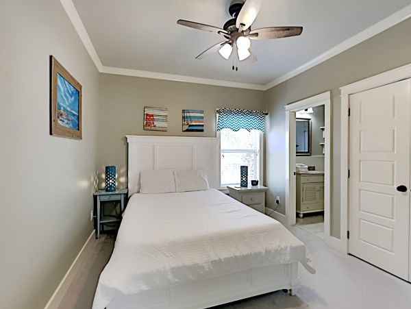 Miramar Beach 4 Bedrooms Vacation Home - Steps from Beach