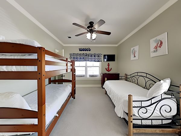 Miramar Beach 4 Bedrooms Vacation Home - Steps from Beach