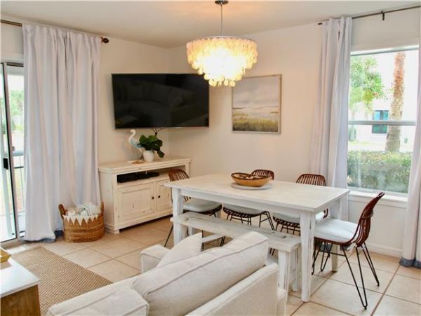 Walk to Beach Vacation Condo Two Bedroom in Santa Rosa Beach