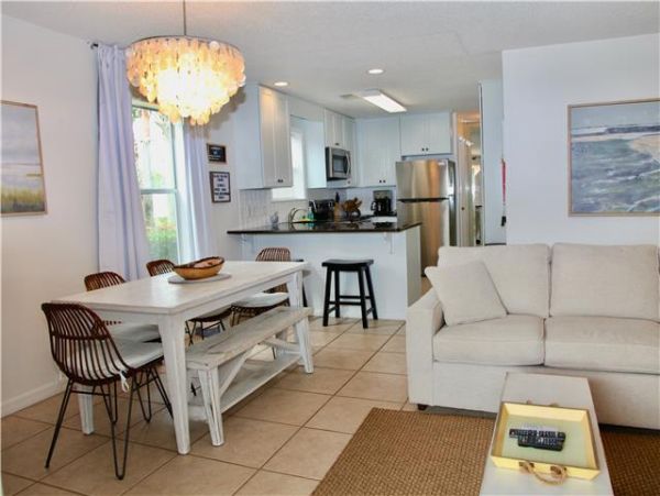 Walk to Beach Vacation Condo Two Bedroom in Santa Rosa Beach