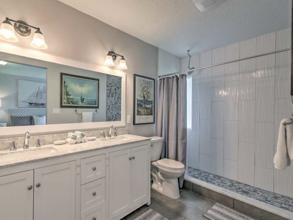 Port Richey Vacation Home Four Bedrooms with Private Pool