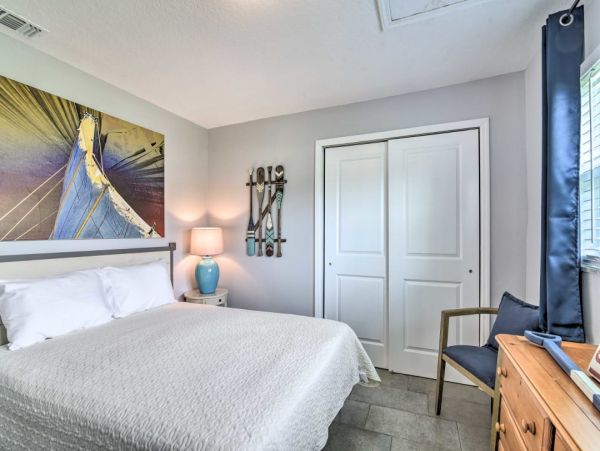 Port Richey Vacation Home Four Bedrooms with Private Pool