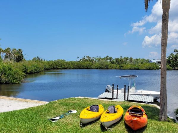 Port Richey Vacation Home Four Bedrooms with Private Pool