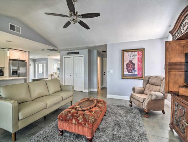 Port Richey Vacation Home Four Bedrooms with Private Pool