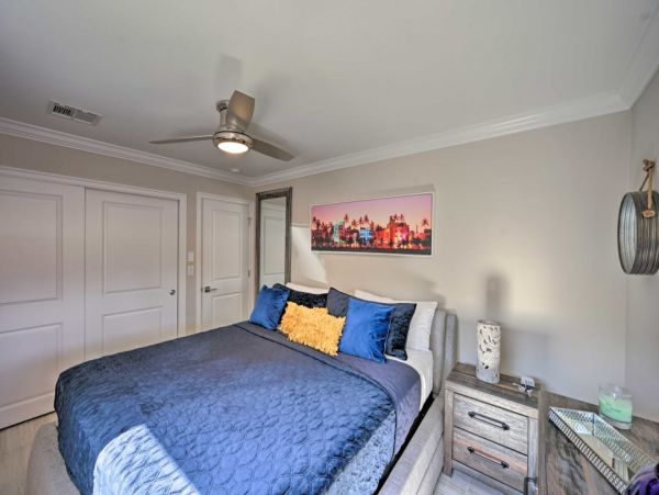 Cape Coral Vacation Home Four Bedrooms with Pool Sleeps 11
