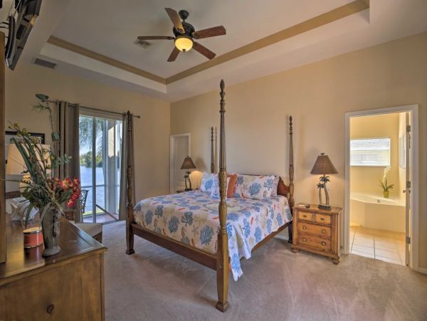 Cape Coral Vacation Home Four Bedroom with Private Pool
