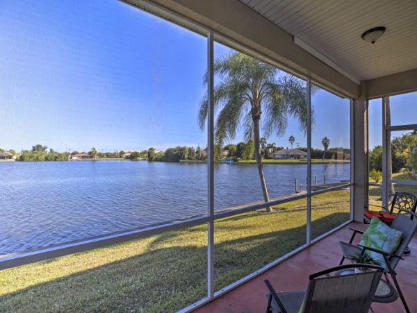 Cape Coral Vacation Home Four Bedroom with Private Pool