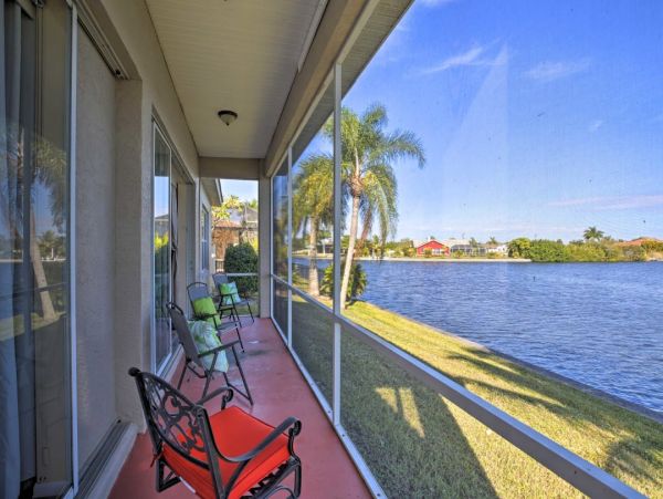 Cape Coral Vacation Home Four Bedroom with Private Pool