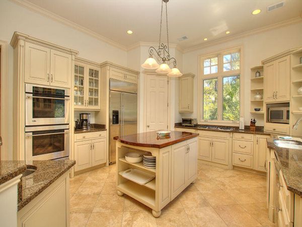 Hilton Head 6 Bedroom Home Private Pool & Spa Sleeps 15