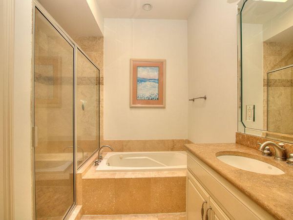 Hilton Head 6 Bedroom Home Private Pool & Spa Sleeps 15