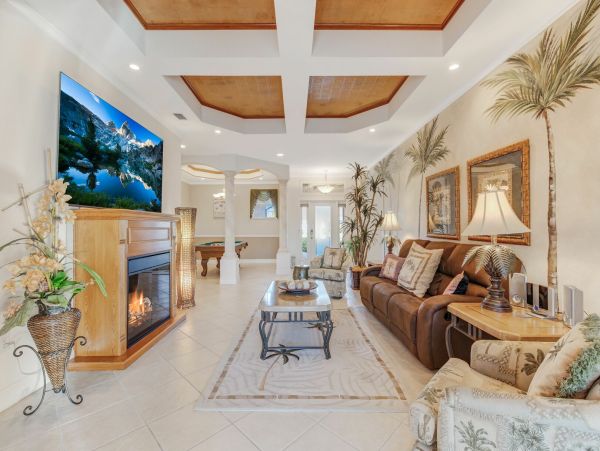 Cape Coral Side by Side Villas 8 Bedroom Total Pool & Spa