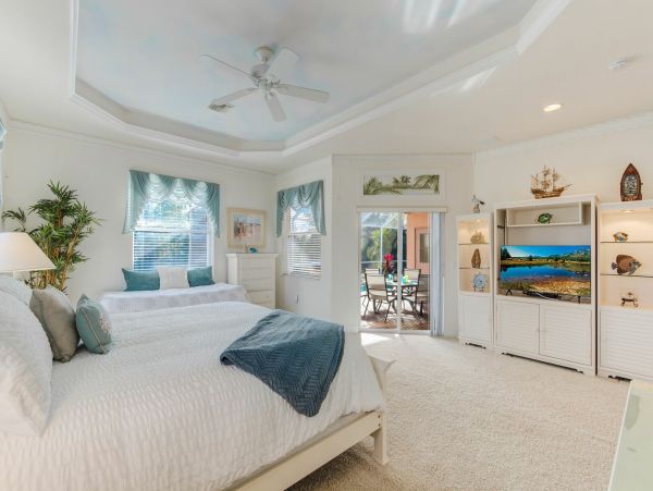 Cape Coral Side by Side Villas 8 Bedroom Total Pool & Spa