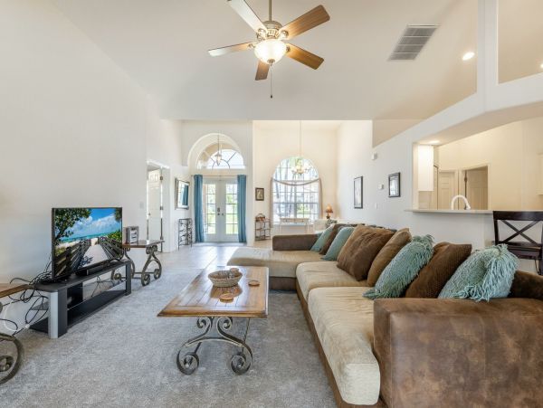 Cape Coral Side by Side Villas 8 Bedroom Total Pool & Spa