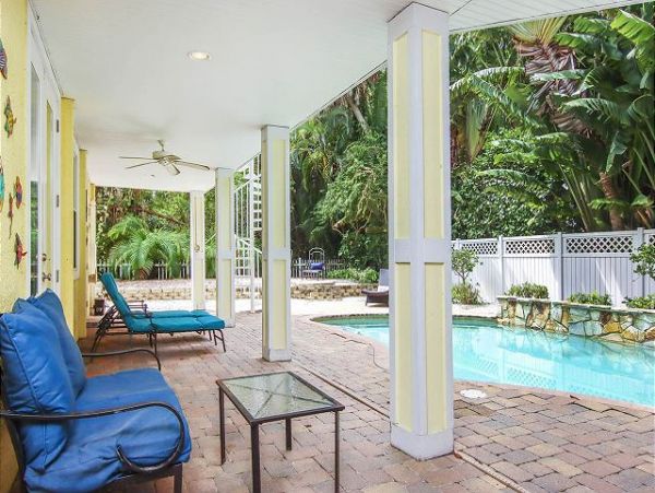 Captiva Island Vacation Home with Private Pool Sleeps 10