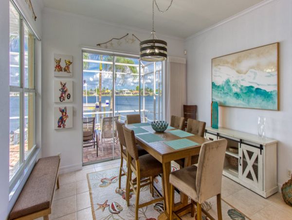 Lake Front Vacation Home in Cape Coral with Pool & Boat Dock