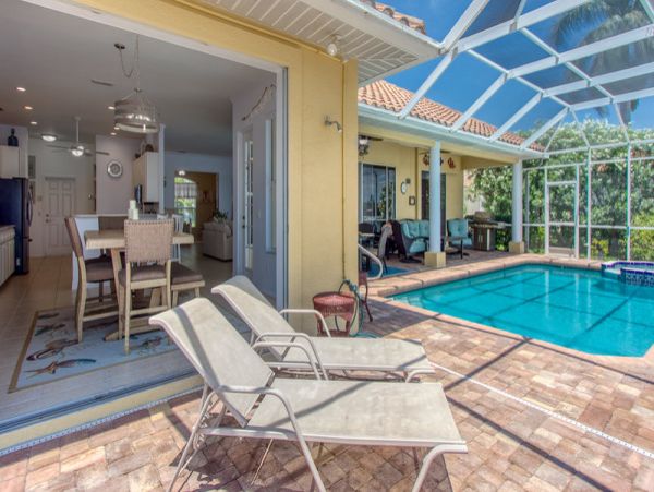 Lake Front Vacation Home in Cape Coral with Pool & Boat Dock
