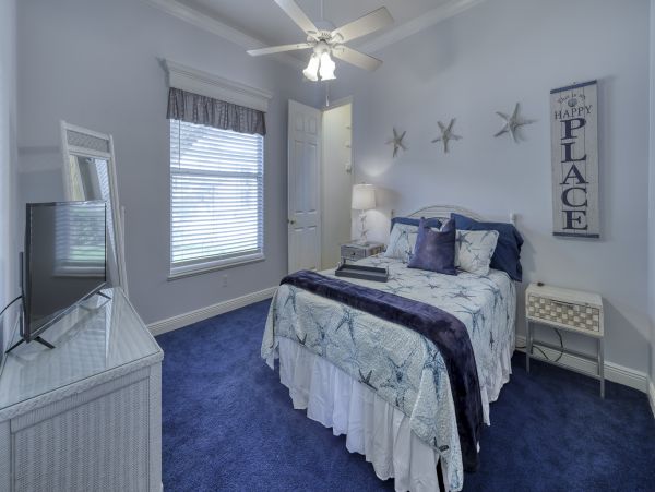 Lake Views Beautiful Interior