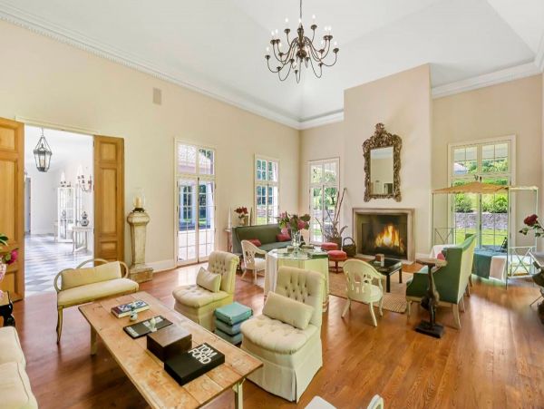 Luxury Water Mill Vacation Home Seven Bedroom with Pool