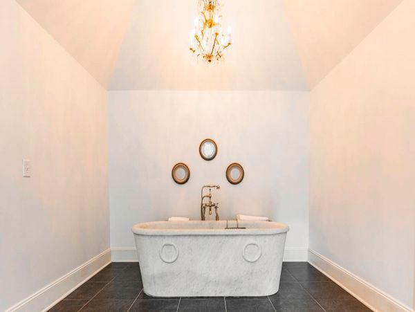 Luxury Water Mill Vacation Home Seven Bedroom with Pool