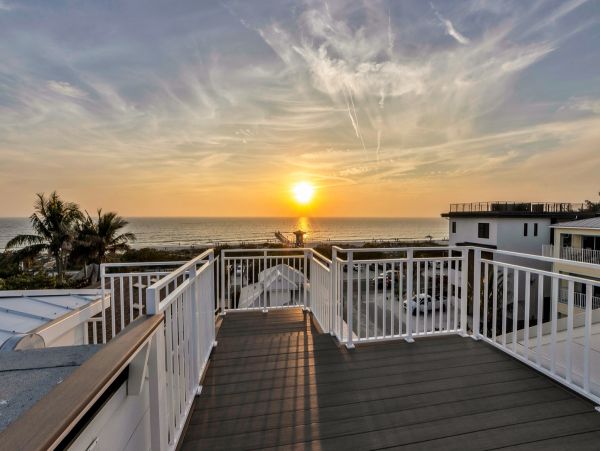 Steps From Gulf Seven Bedroom Rental Home in Bradenton Beach