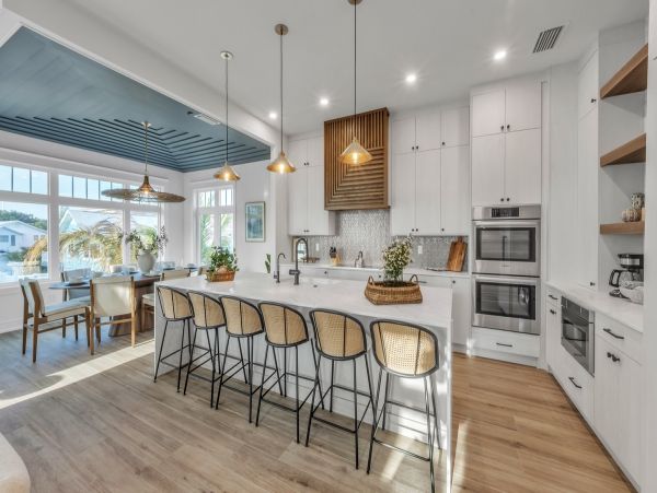 Steps From Gulf Seven Bedroom Rental Home in Bradenton Beach