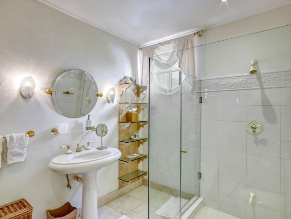Barbados Home 1005899