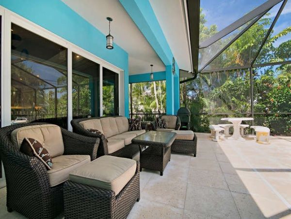 Naples 4 Bedroom Home with Private Pool & Spa Sleeps 10