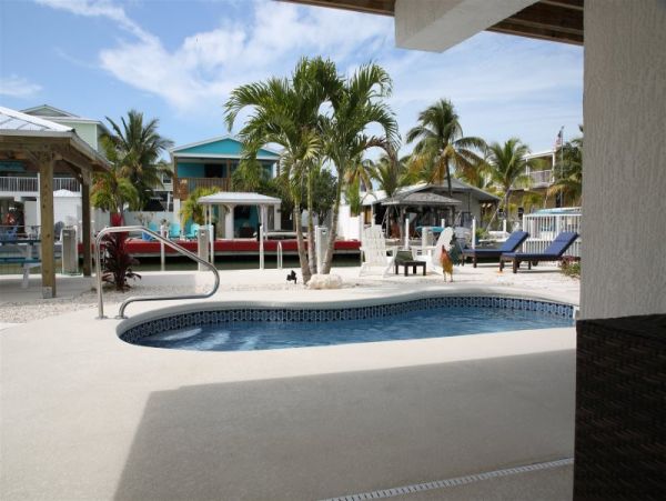 Marathon Vacation Home Three Bedroom