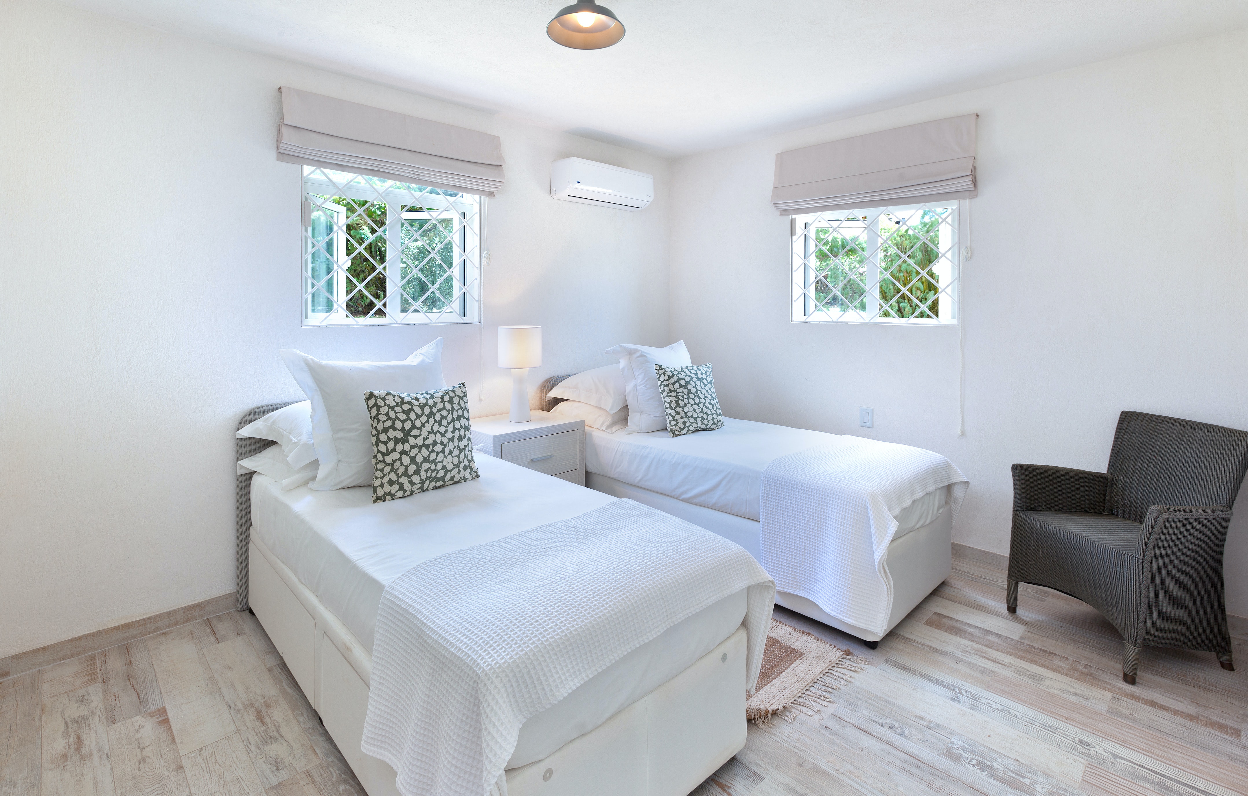 Barbados Home 1005935